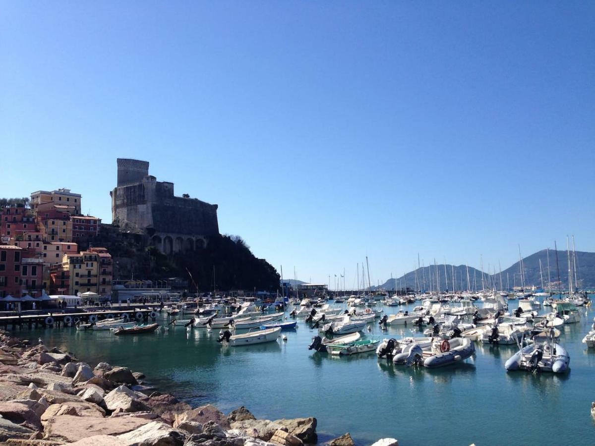 A Little Gem In The Old City Center... Lerici Eksteriør bilde